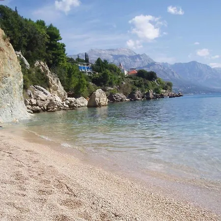 Snug In With Swimming Pool 公寓 *