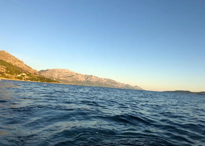 Lejlighed Snug In With Swimming Pool *